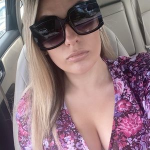 Meet your Posher, Breanna